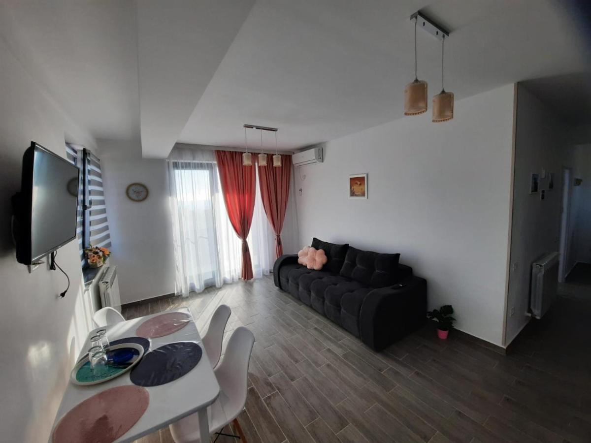 Apartament Eka-Ban Navodari Exterior photo